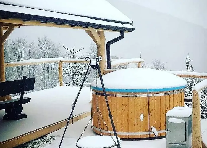 Widokowka - Dom Na Wylacznosc Z Pieknym Widokiem I Balia שצ'צ'ירק