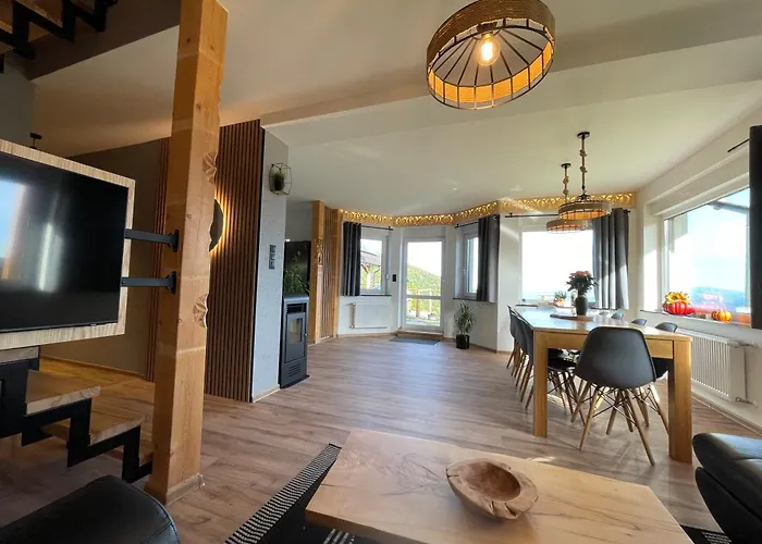 Widokowka - Dom Na Wylacznosc Z Pieknym Widokiem I Balia * שצ'צ'ירק