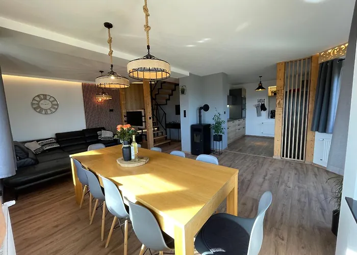 Widokowka - Dom Na Wylacznosc Z Pieknym Widokiem I Balia * שצ'צ'ירק